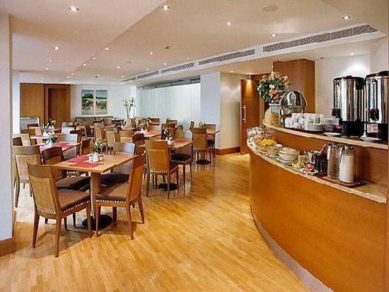 Central Tourist Hotel Сеул Экстерьер фото